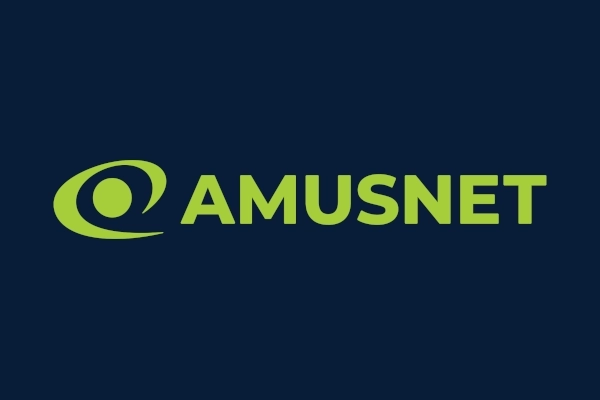 100 Glossy Hot Coin Boost demo slot by Amusnet